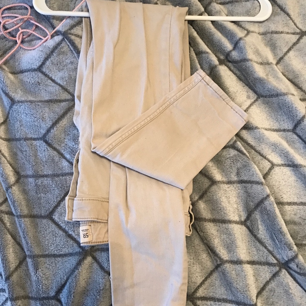Hollister skinny jean Khakis